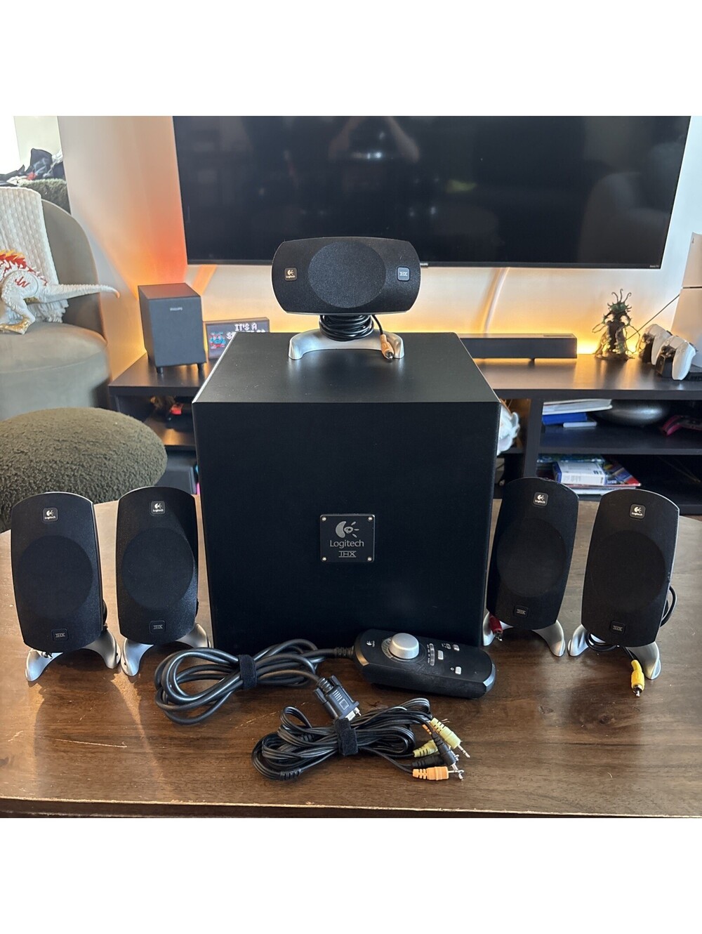Logitech Z-5300 THX Full Surround Sound Speakers 5.1 system w/remote Tested Read